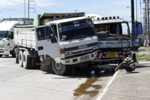 A Truck accidentally crash in to other Truck