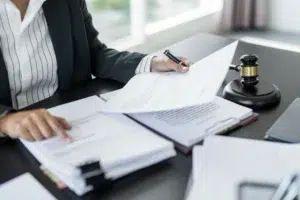 How Does a Truck Accident Lawyer Help?